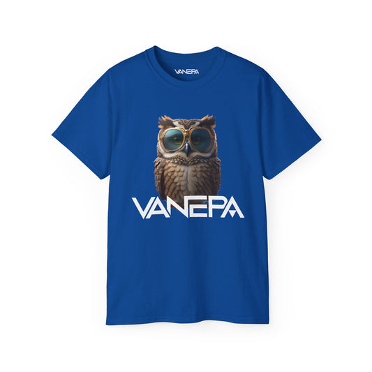 Vanepa Glasses Owl Tee